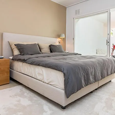 Birdie Beach House * Marbella