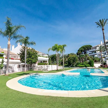Birdie Beach House Apartment Marbella