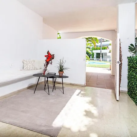 Birdie Beach House Apartment Marbella
